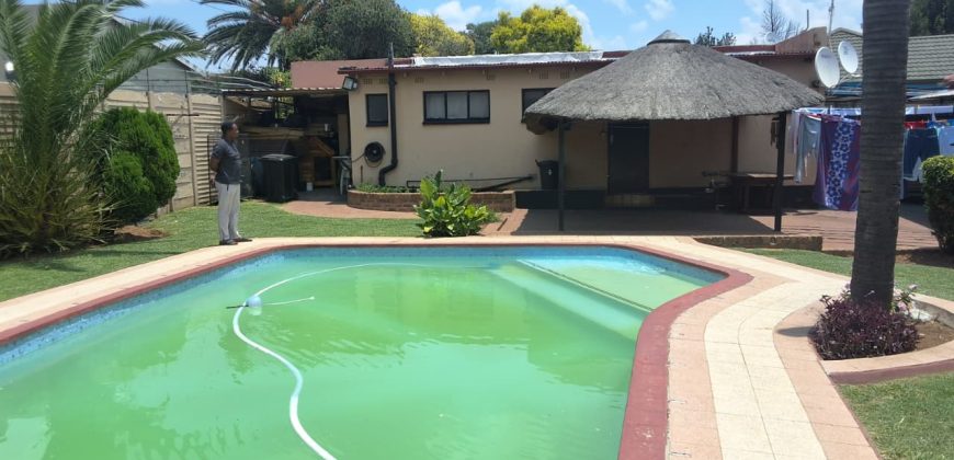 Elegant Smart Home for Sale in Roseacre