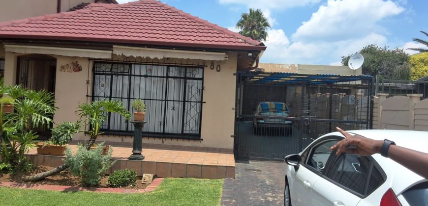 Elegant Smart Home for Sale in Roseacre