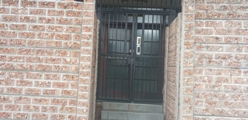 2 bedroom Flat in Maraisburg (Roodepoort)