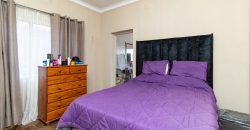 House for sale in Symhurst