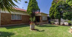 House for sale in Symhurst